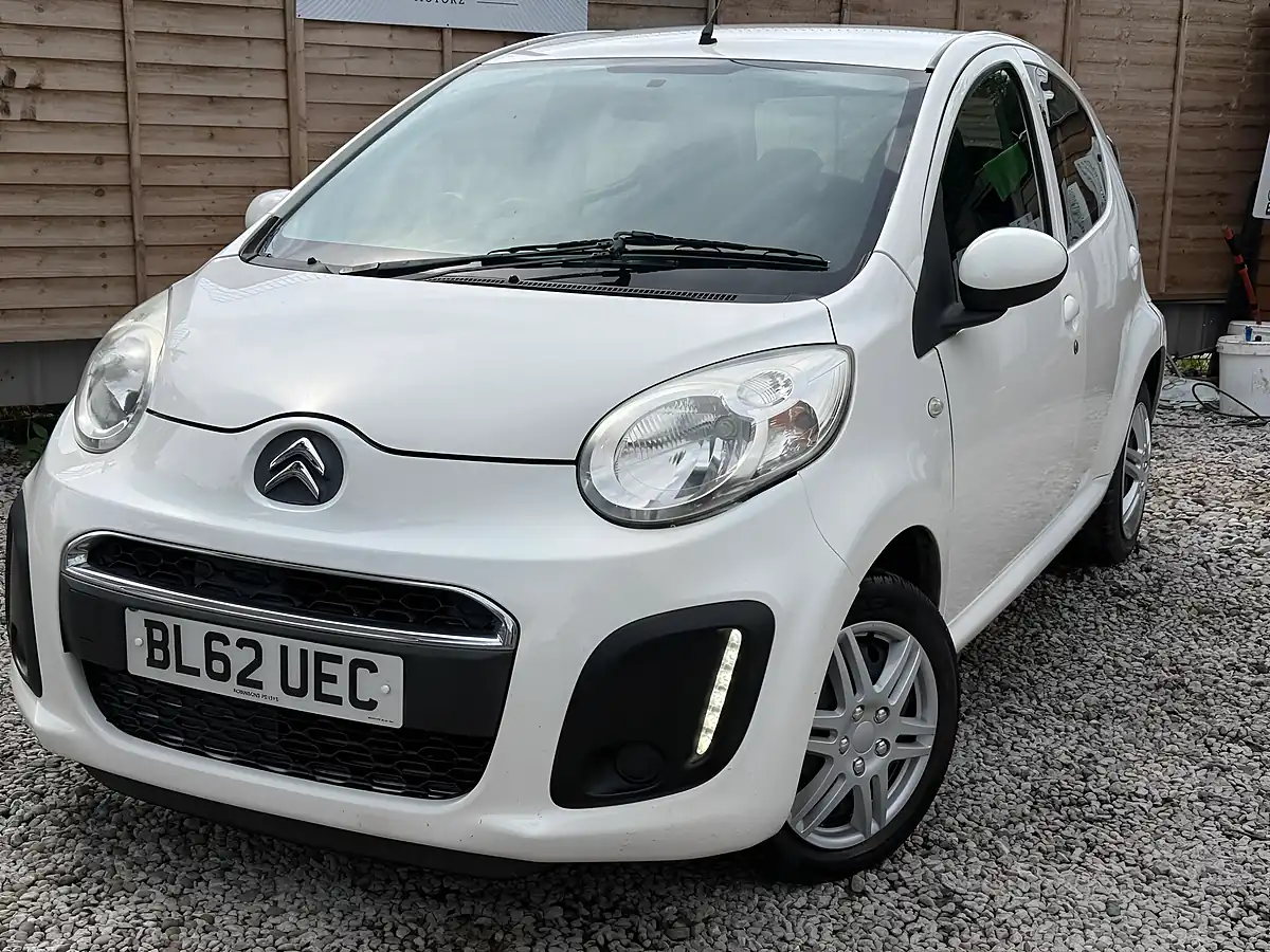 Used 2013 Citroen C1 Vtr White - Interior and Exterior details 2