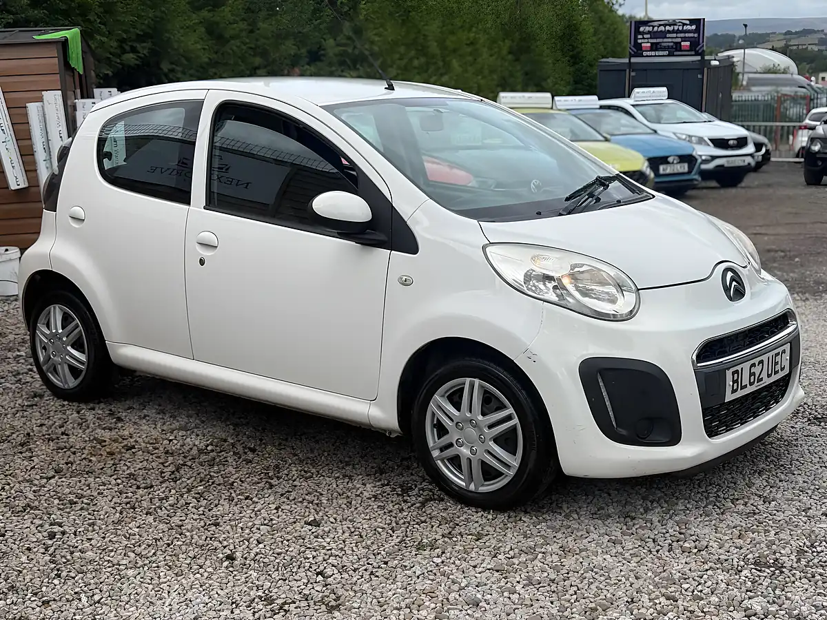 Used 2013 Citroen C1 Vtr White - Interior and Exterior details 3
