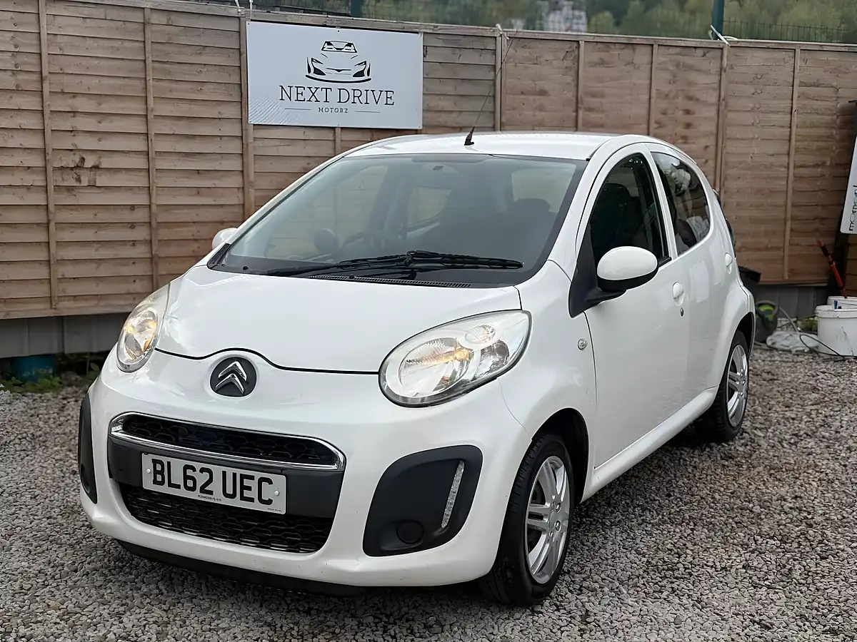 Used 2013 Citroen C1 Vtr White - Interior and Exterior details 6