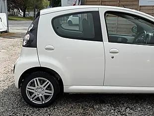 Used 2013 Citroen C1 Vtr White - Interior and Exterior details 8