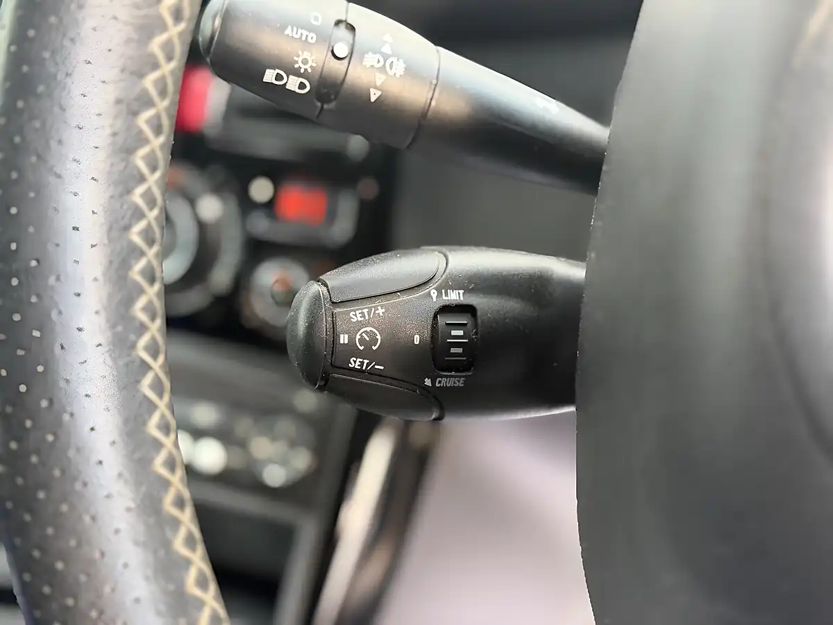 Used 2013 Citroen C3 Picasso Exclusive Blue - Interior and Exterior details 11