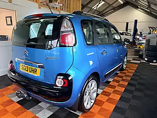 Used 2013 Citroen C3 Picasso Selection Blue - Interior and Exterior details 5