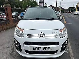 Used 2013 Citroen C3 Picasso Selection White - Interior and Exterior details 13