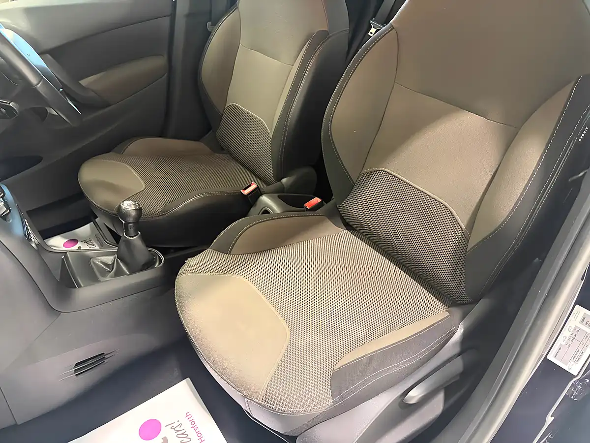 Used 2013 Citroen C3 Vtr+ Blue - Interior and Exterior details 12