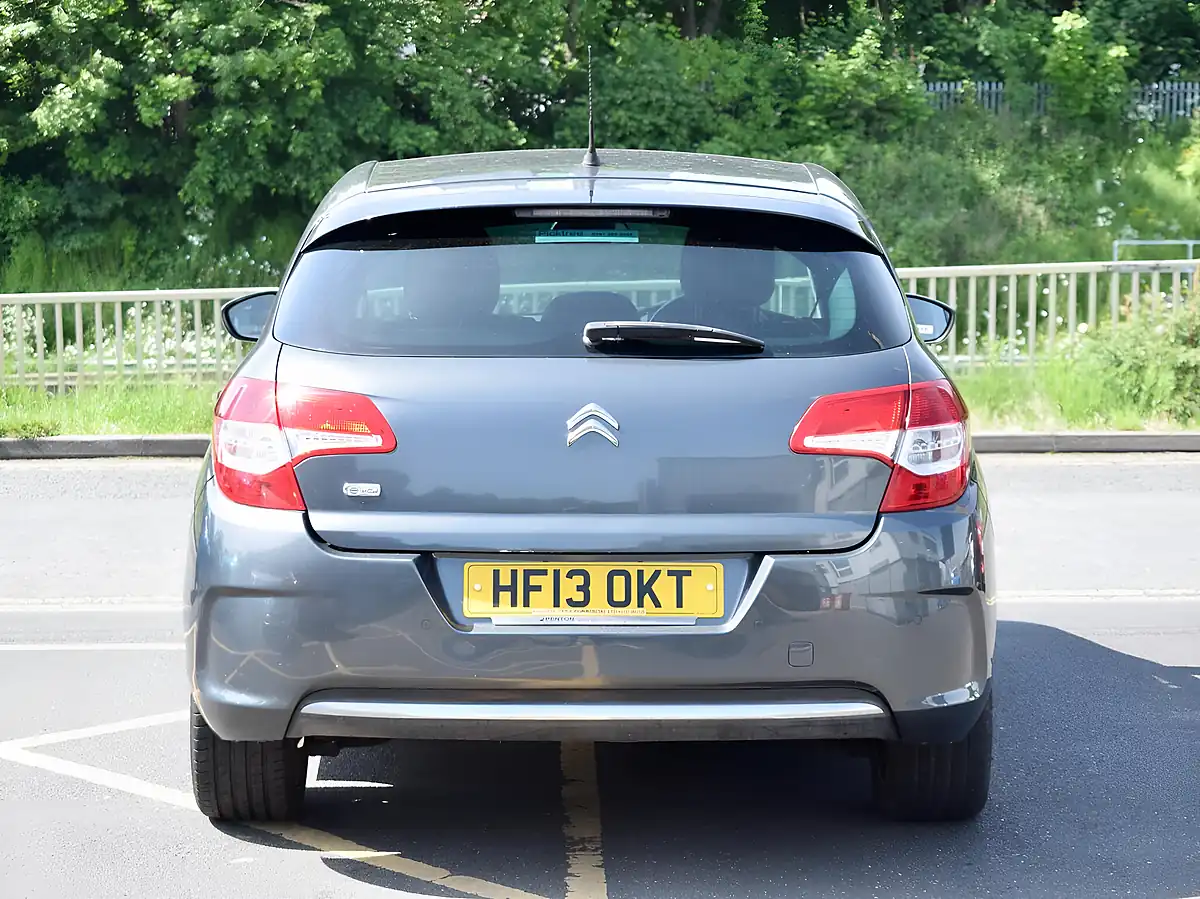 Used 2013 Citroen C4 Airdream Exclusive Grey - Interior and Exterior details 6