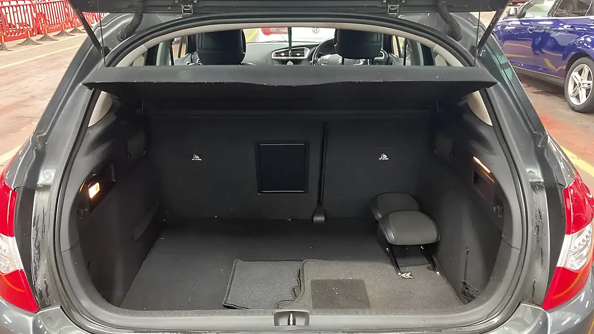 Used 2013 Citroen C4 Airdream Exclusive Grey - Interior and Exterior details 8