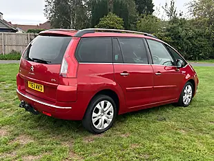 Used 2013 Citroen C4 Grand Picasso Platinum Red - Interior and Exterior details 5