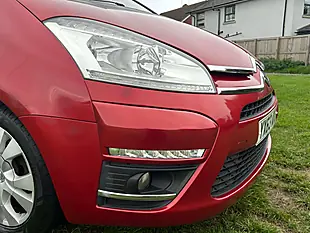 Used 2013 Citroen C4 Grand Picasso Platinum Red - Interior and Exterior details 9