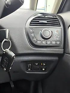 Used 2013 Citroen C4 Picasso Airdream Edition Silver - Interior and Exterior details 15
