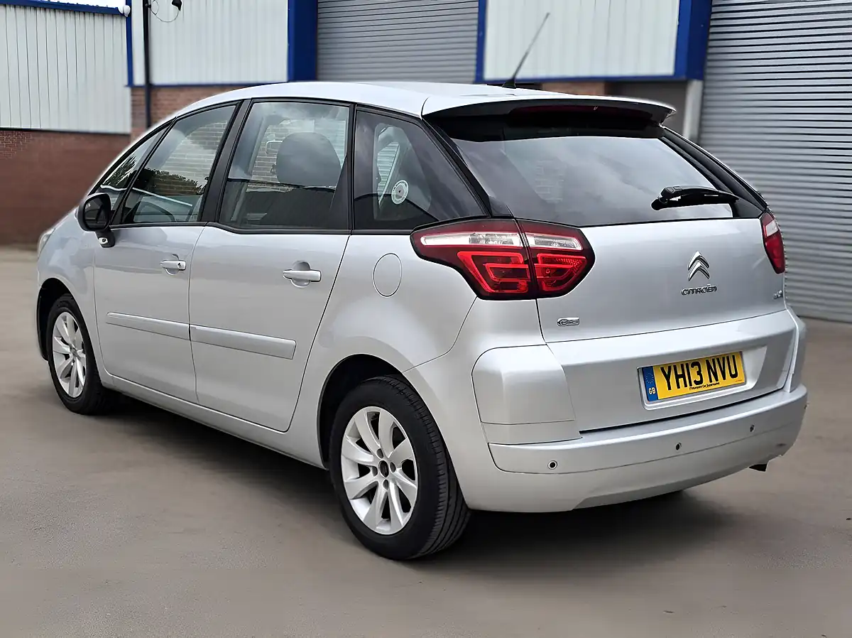 Used 2013 Citroen C4 Picasso Airdream Edition Silver - Interior and Exterior details 7