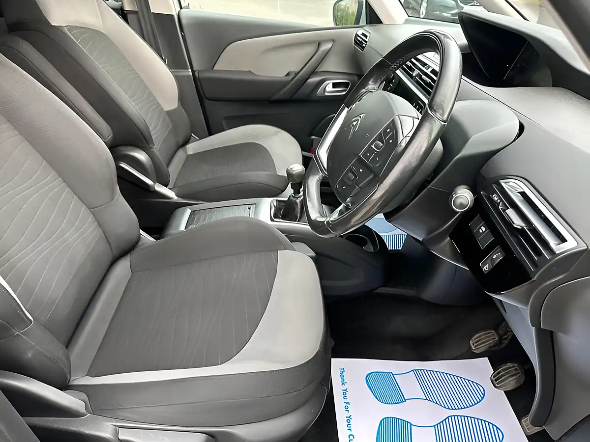 Used 2013 Citroen C4 Picasso Airdream Exclusive Silver - Interior and Exterior details 5