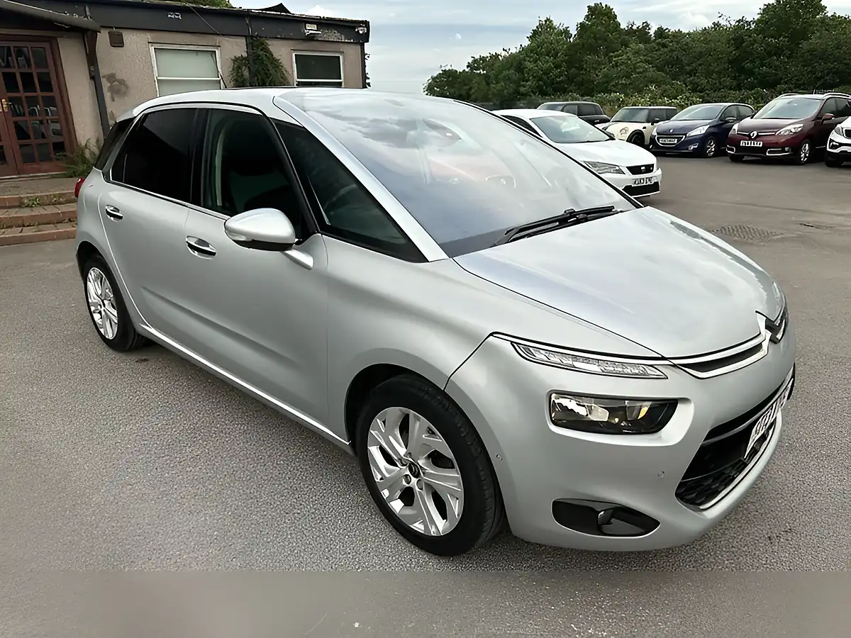 Used 2013 Citroen C4 Picasso Airdream Exclusive Silver - Interior and Exterior details 8