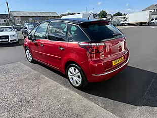 Used 2013 Citroen C4 Picasso Airdream Platinum Red - Interior and Exterior details 7