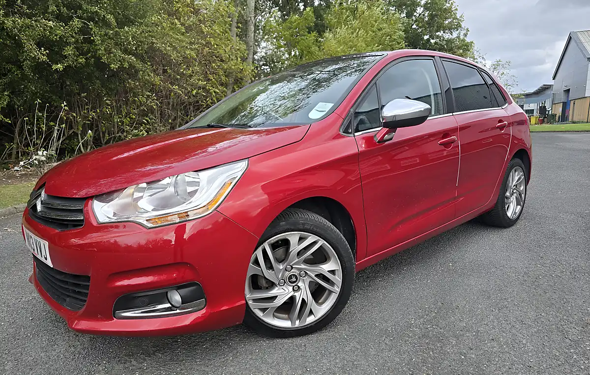 Used 2013 Citroen C4 Selection Red - Interior and Exterior details 2