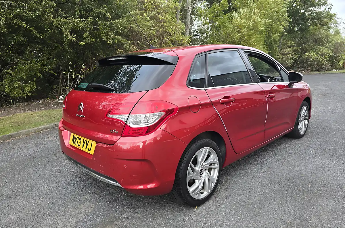 Used 2013 Citroen C4 Selection Red - Interior and Exterior details 9