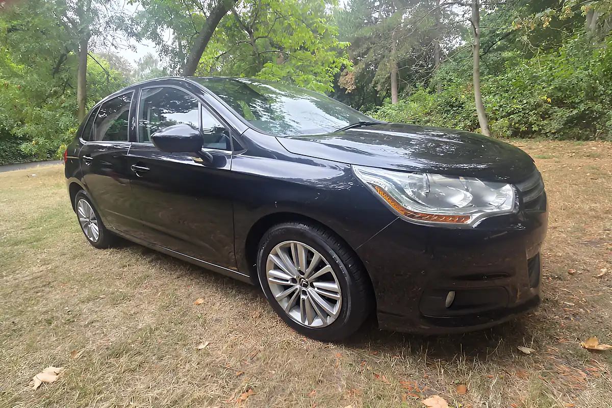 Used 2013 Citroen C4 Vtr+ Black - Interior and Exterior details 8