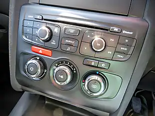 Used 2013 Citroen C4 Vtr+ White - Interior and Exterior details 11
