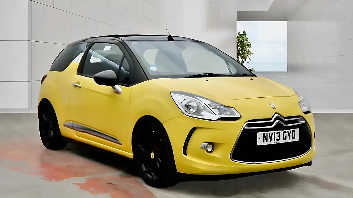 Used 2013 Citroen DS3 Cabrio Dstyle Plus Yellow - Front View