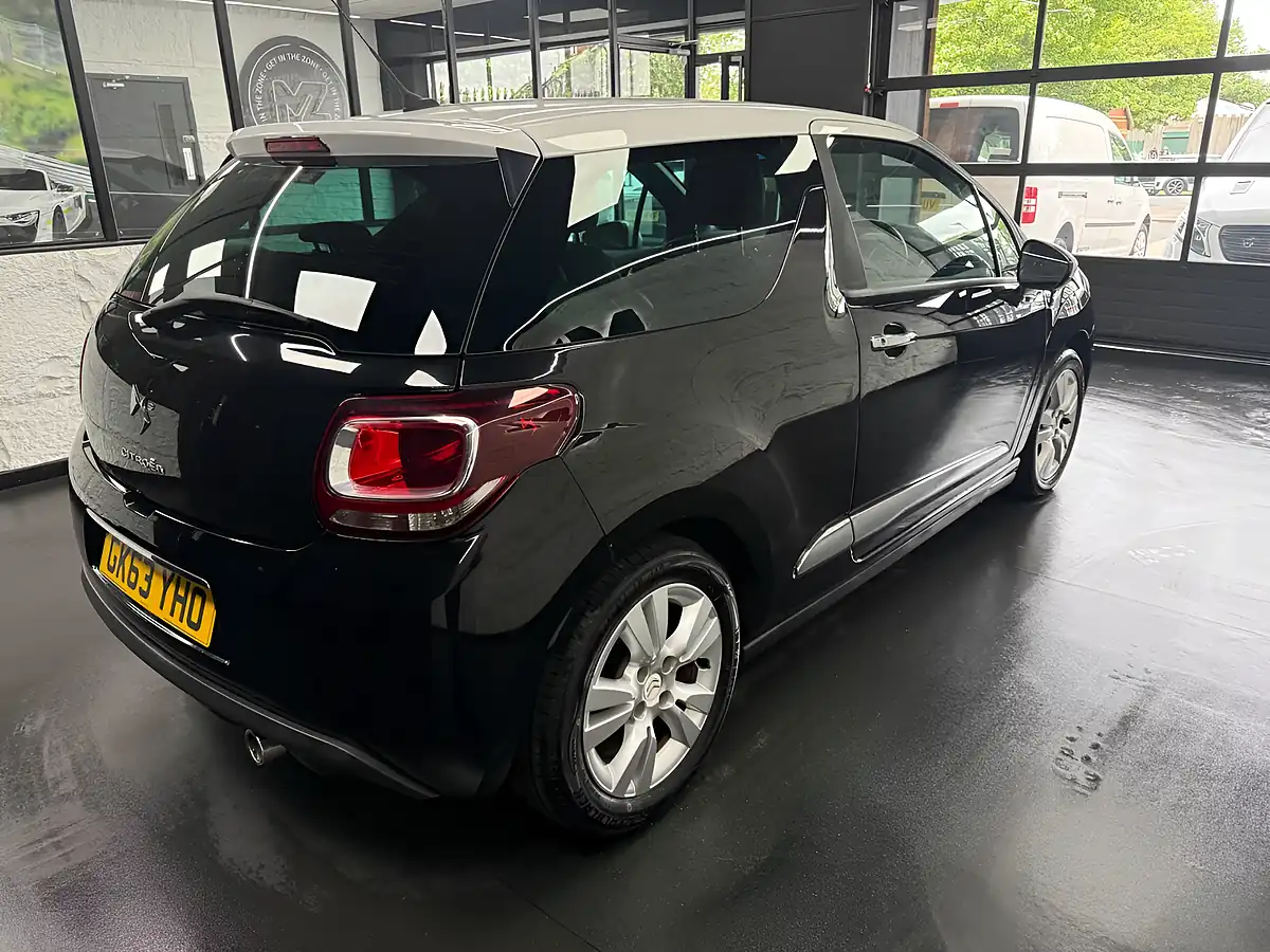 Used 2013 Citroen DS3 Dstyle Black - Interior and Exterior details 10