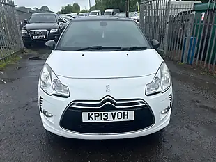 Used 2013 Citroen DS3 Dstyle Plus White - Interior and Exterior details 2