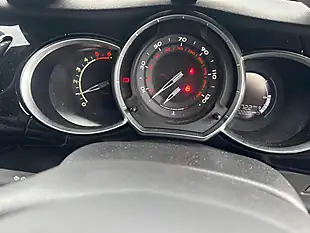Used 2013 Citroen DS3 Dstyle Plus White - Interior and Exterior details 8
