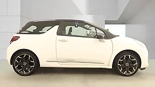 Used 2013 Citroen DS3 Dstyle Plus White - Interior and Exterior details 7