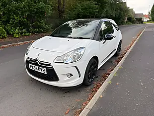 Used 2013 Citroen DS3 Dstyle Plus White - Interior and Exterior details 7