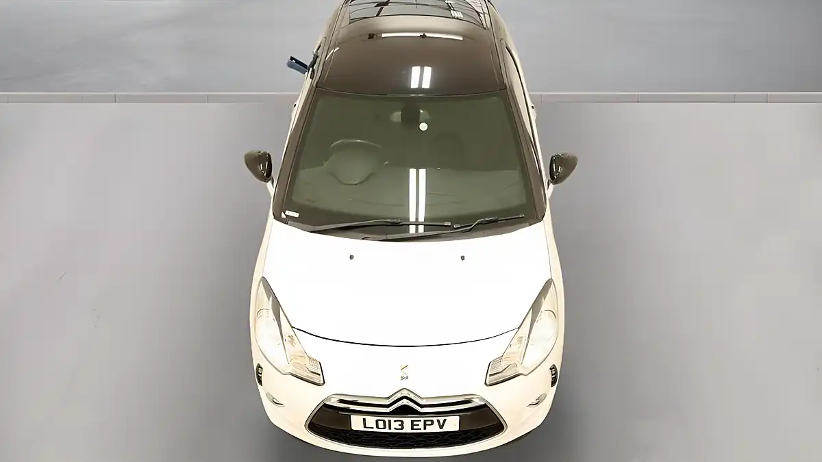 Used 2013 Citroen DS3 Dstyle Plus White - Interior and Exterior details 2