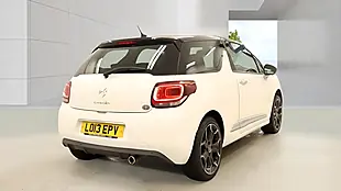 Used 2013 Citroen DS3 Dstyle Plus White - Interior and Exterior details 7