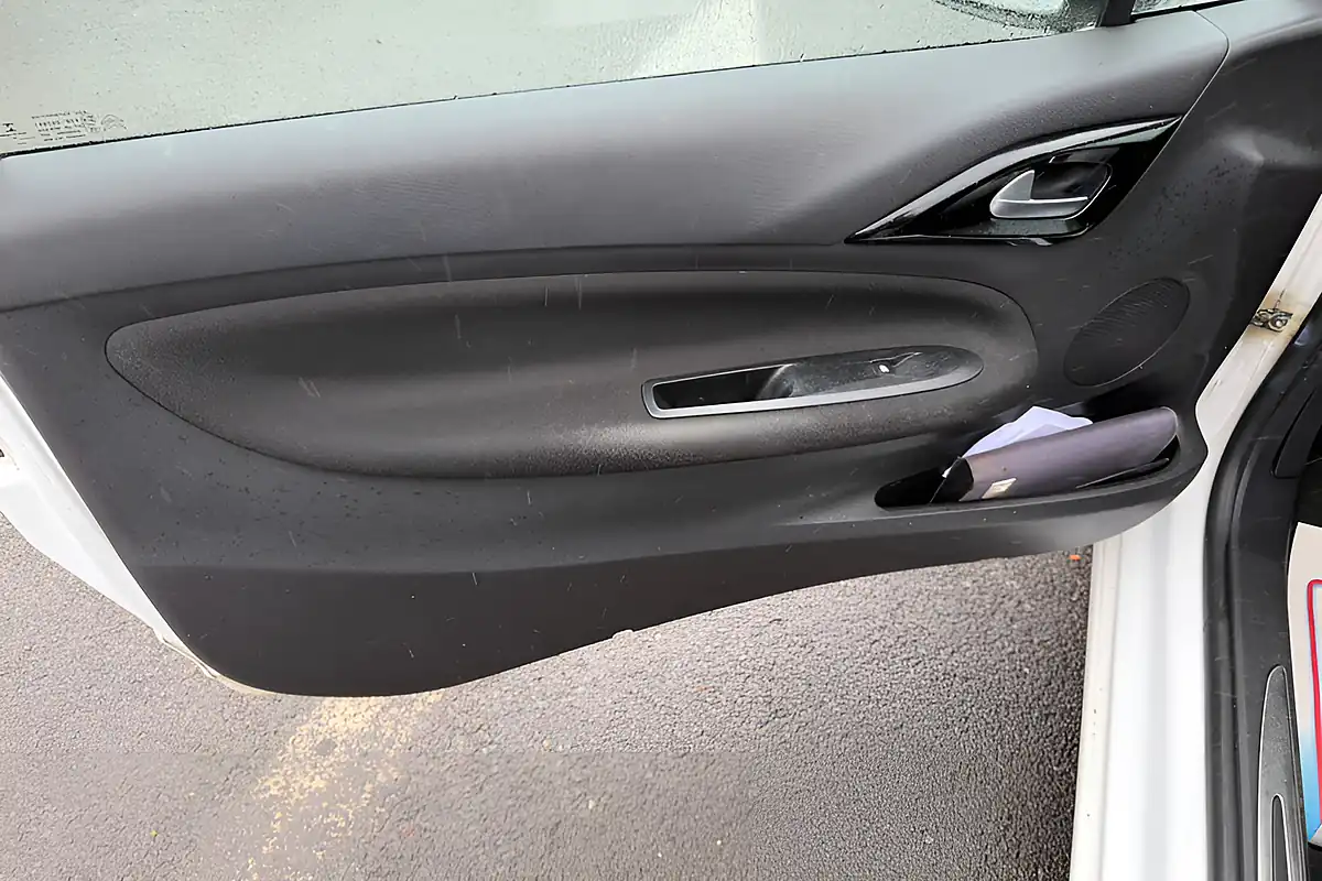 Used 2013 Citroen DS3 Dstyle White - Interior and Exterior details 15