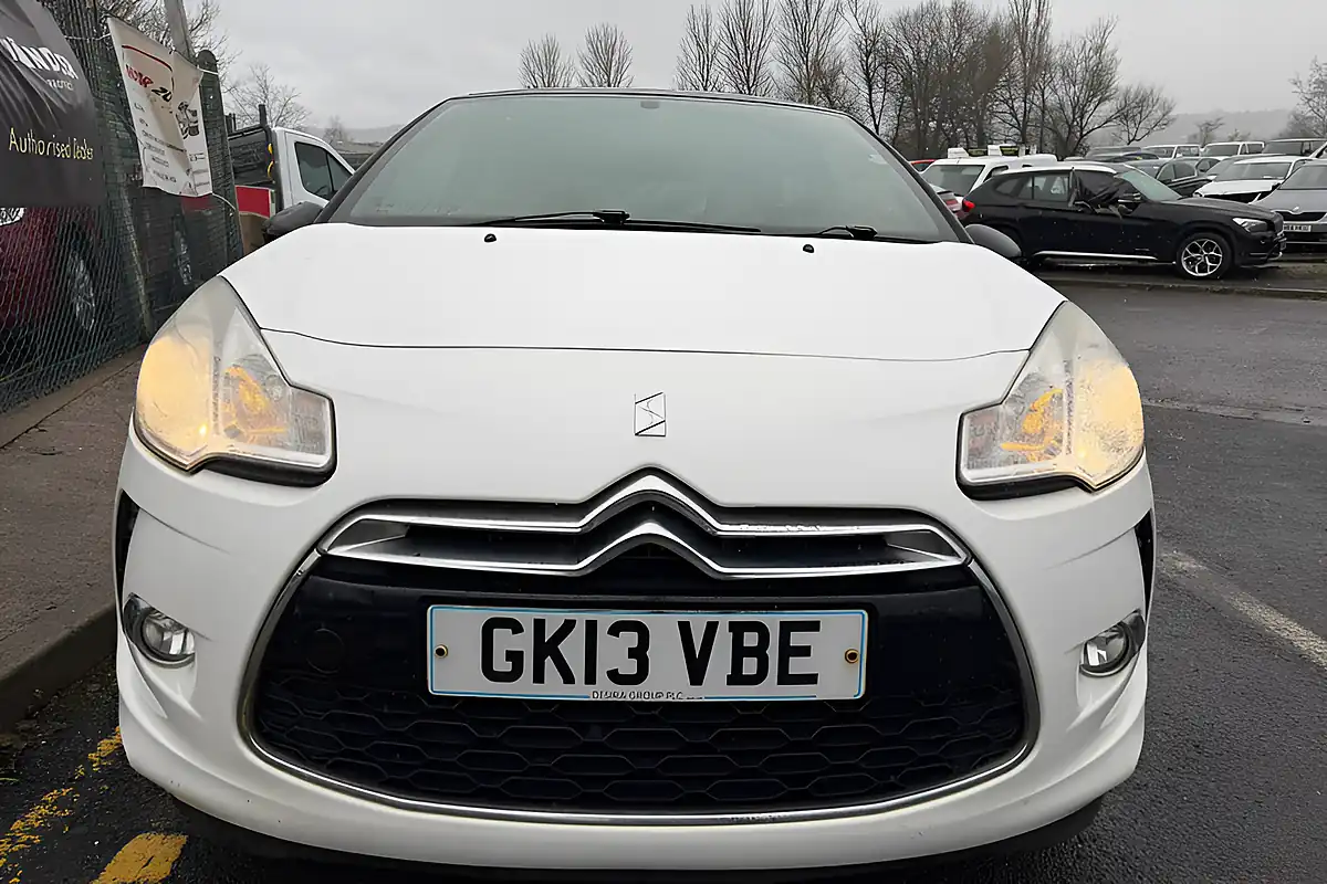 Used 2013 Citroen DS3 Dstyle White - Interior and Exterior details 2