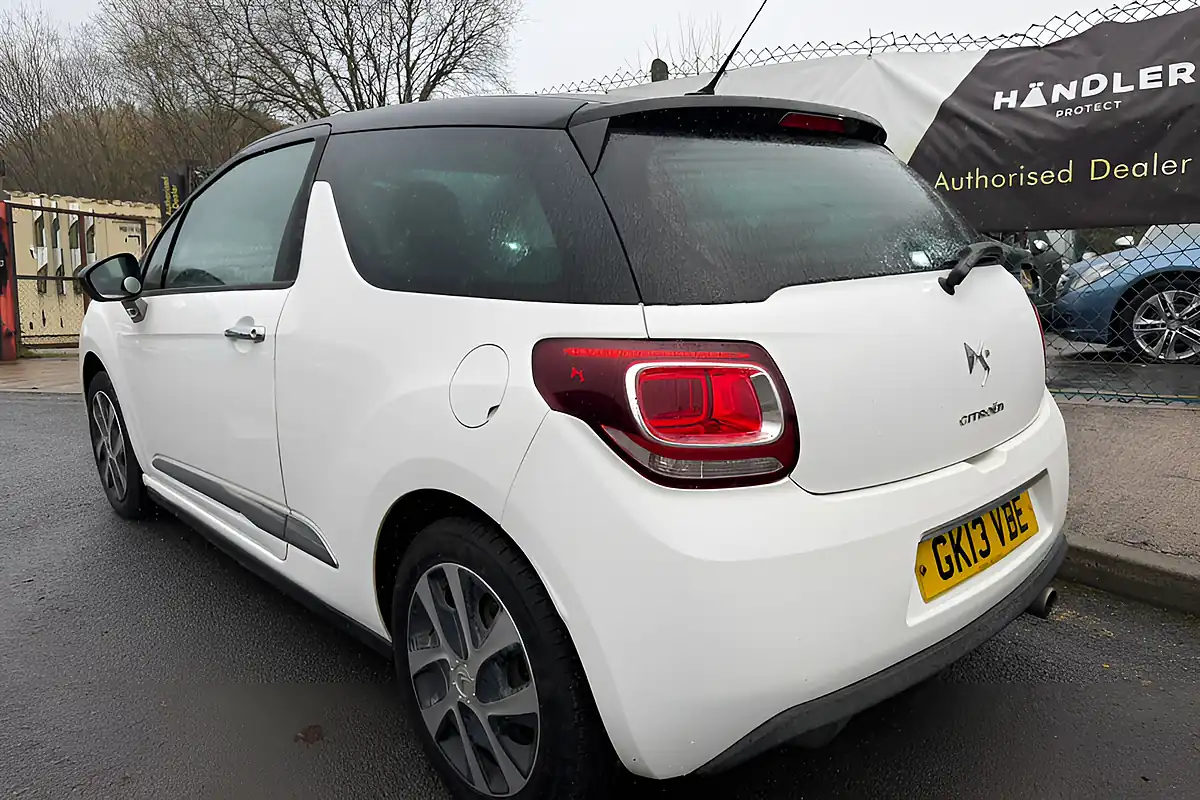 Used 2013 Citroen DS3 Dstyle White - Interior and Exterior details 6