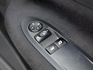 Used 2013 Citroen DS3 Dstyle White - Interior and Exterior details 11