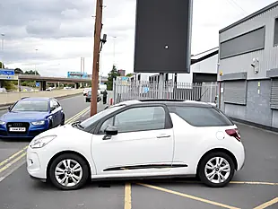Used 2013 Citroen DS3 Dstyle White - Interior and Exterior details 4