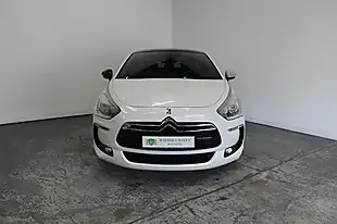 Used 2013 Citroen DS5 Dsport White - Interior and Exterior details 9