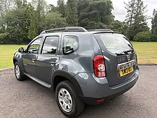 Used 2013 Dacia Duster Ambiance Grey - Interior and Exterior details 5