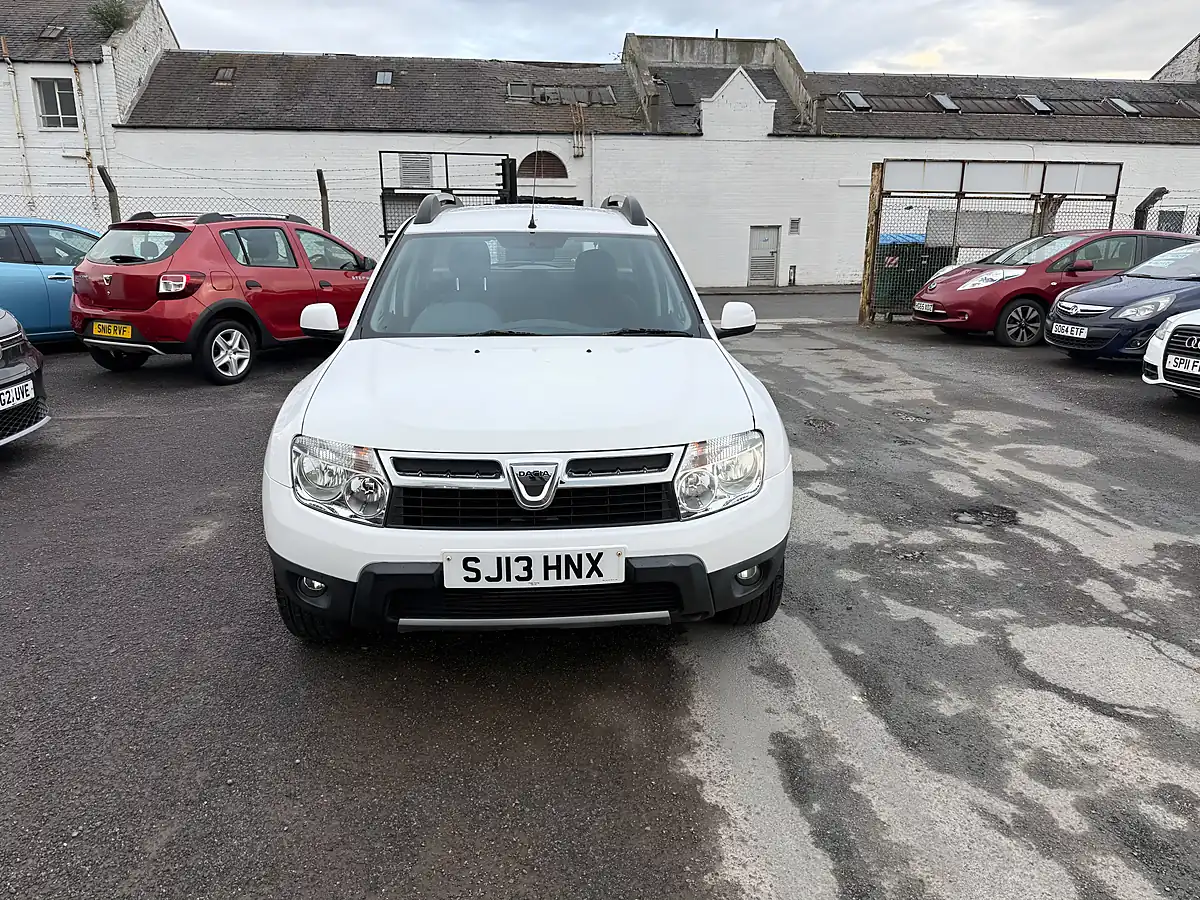 Used 2013 Dacia Duster Laureate White - Interior and Exterior details 2
