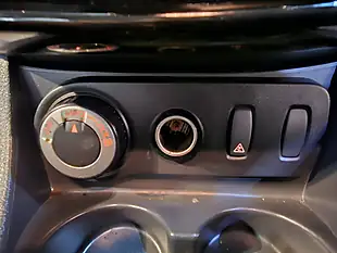 Used 2013 Dacia Duster Laureate White - Interior and Exterior details 15