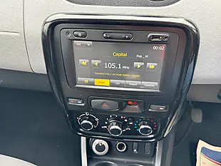Used 2013 Dacia Duster Laureate White - Interior and Exterior details 6