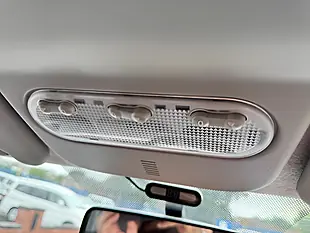 Used 2013 Dacia Duster Laureate White - Interior and Exterior details 8