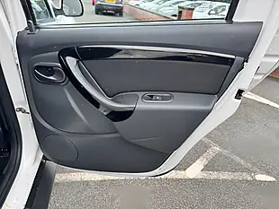 Used 2013 Dacia Duster Laureate White - Interior and Exterior details 9