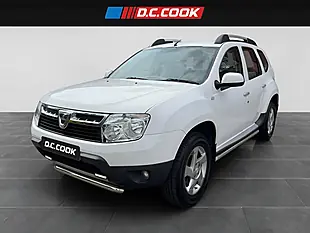 Used 2013 Dacia Duster Laureate White - Interior and Exterior details 3