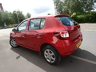 Used 2013 Dacia Sandero Ambiance Red - Interior and Exterior details 2