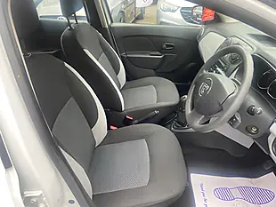 Used 2013 Dacia Sandero Ambiance White - Interior and Exterior details 10
