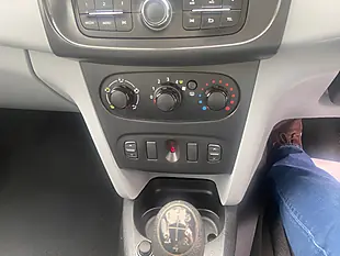 Used 2013 Dacia Sandero Ambiance White - Interior and Exterior details 19
