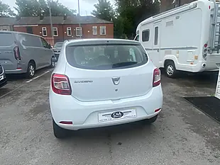 Used 2013 Dacia Sandero Ambiance White - Interior and Exterior details 6