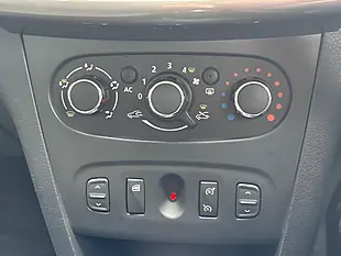 Used 2013 Dacia Sandero Laureate Silver - Interior and Exterior details 19