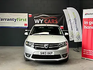 Used 2013 Dacia Sandero Laureate Silver - Interior and Exterior details 2