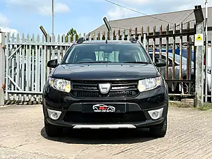 Used 2013 Dacia Sandero Stepway Ambiance Black - Interior and Exterior details 6