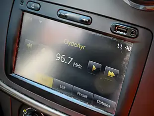 Used 2013 Dacia Sandero Stepway Laureate White - Interior and Exterior details 14